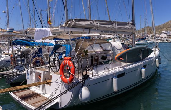 Hanse 415