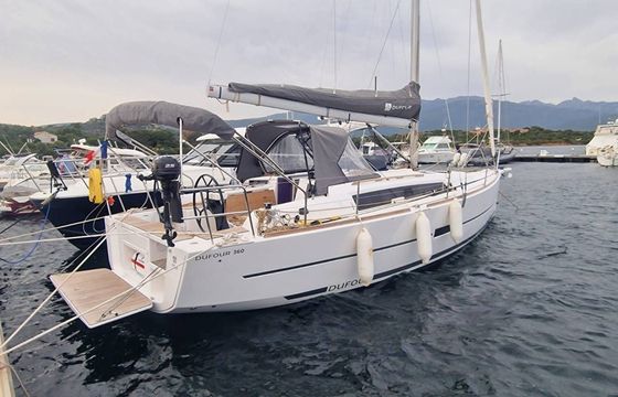 Dufour 360 Grand Large