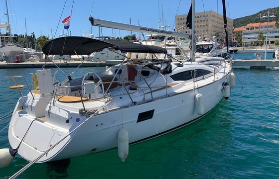 Elan 444 Impression