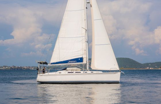 Hanse Yachts Hanse 400.