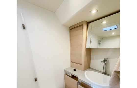 Solaris Yachts Solaris 47