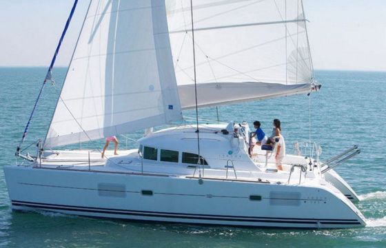 Lagoon 380 S2