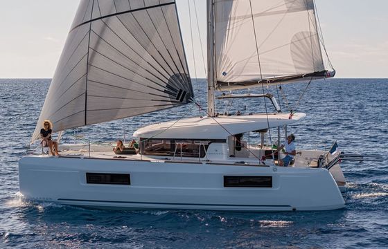 Lagoon 40