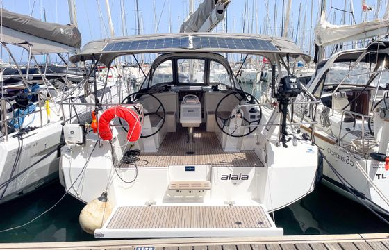 Bavaria C38