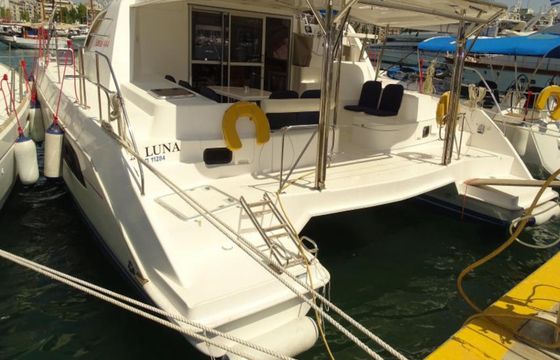Leopard Catamarans Leopard 44