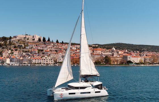Lagoon 50