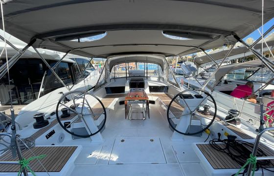 Beneteau Oceanis 51.1