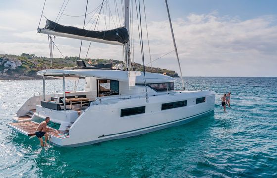 Lagoon 50