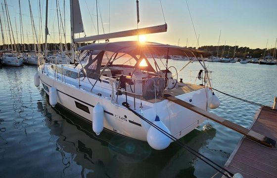 Bavaria C45 Style