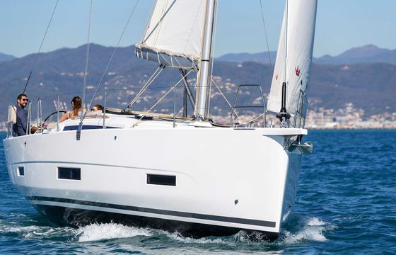 Dufour Yachts Dufour 390