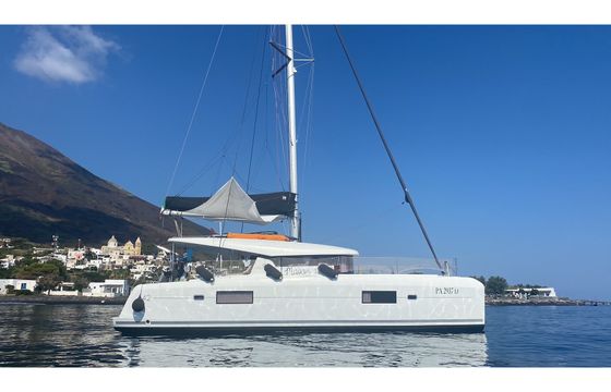 Lagoon 42