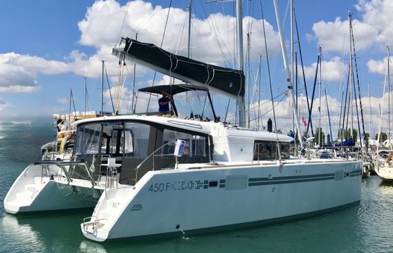 Lagoon 450 F