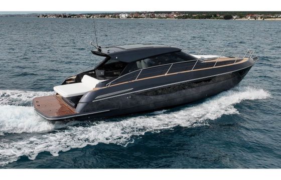 Focus Motor Yachts Focus Power 44 / 2 Cabin Version