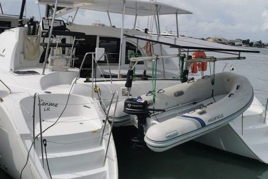 Lagoon 380 (4 Cab.)