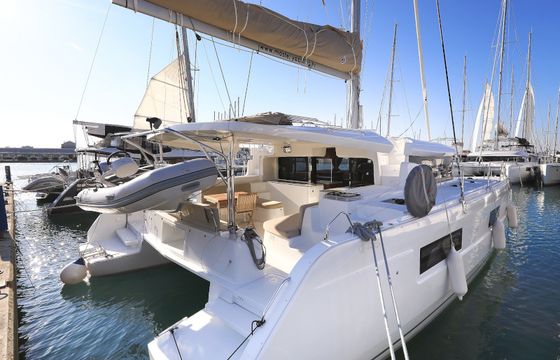 Lagoon 46