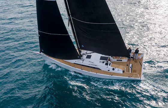 Grand Soleil 44