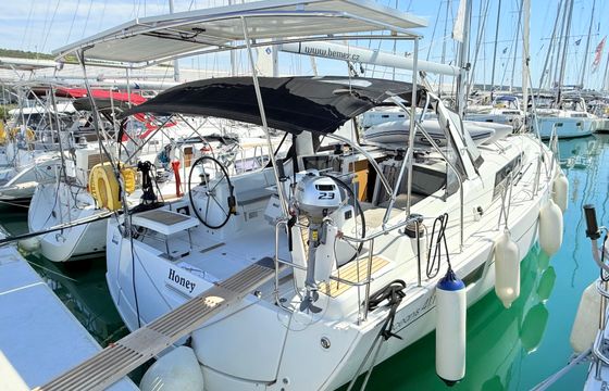Beneteau Oceanis 41.1