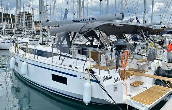 Bavaria C38
