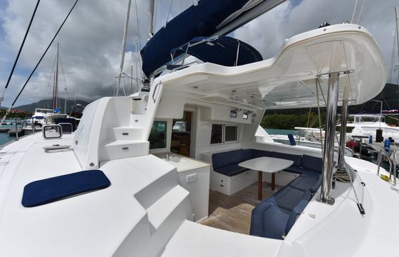 Lagoon 440