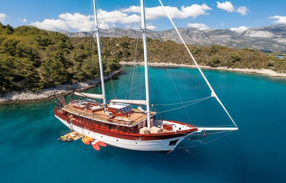 Custom Made M/s Romanca