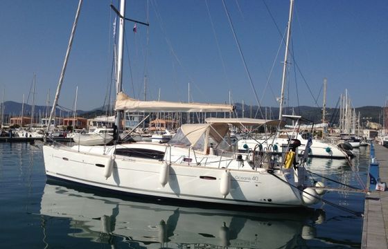 Beneteau Oceanis 40