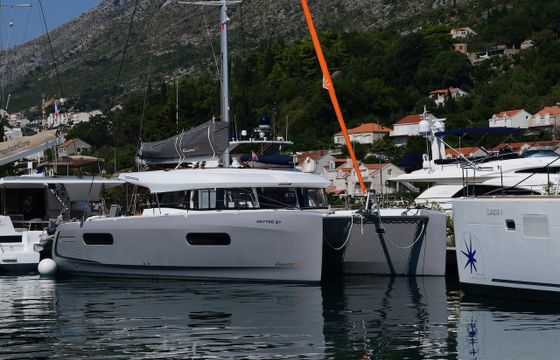 Excess Catamarans Excess 12