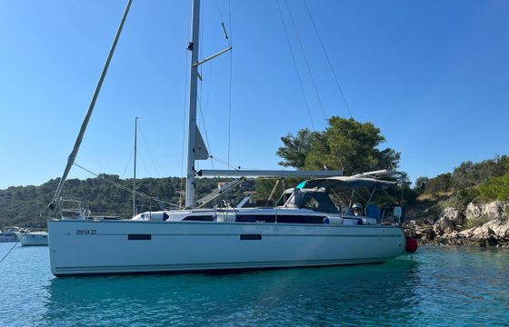 Bavaria Cruiser 37 Style