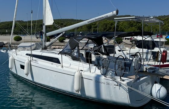 Beneteau Oceanis 34.1