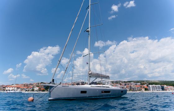 Beneteau Oceanis 51.1