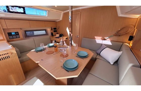 Bavaria C42