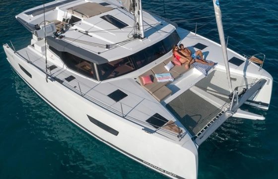 Fountaine Pajot Astréa 42