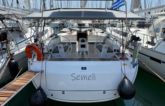 Bavaria Cruiser 46 Style
