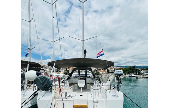 Bavaria C38