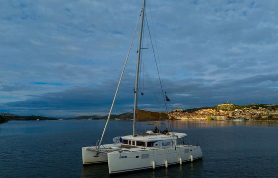 Lagoon 450