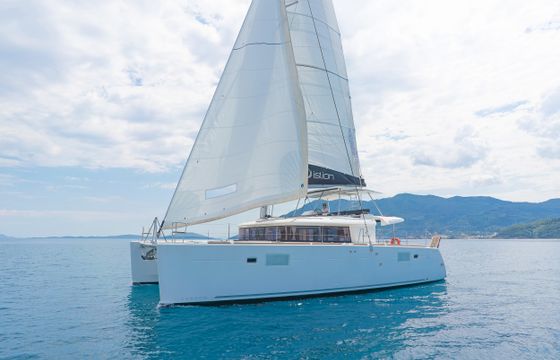 Lagoon 450 Fly A/c & Gen