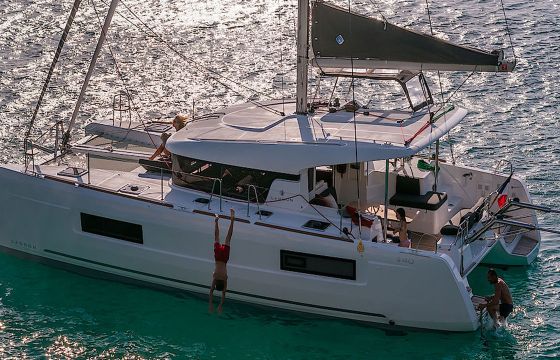 Lagoon 40