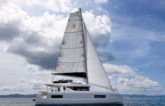 Lagoon 43