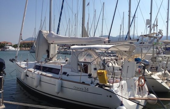 Beneteau Oceanis 34