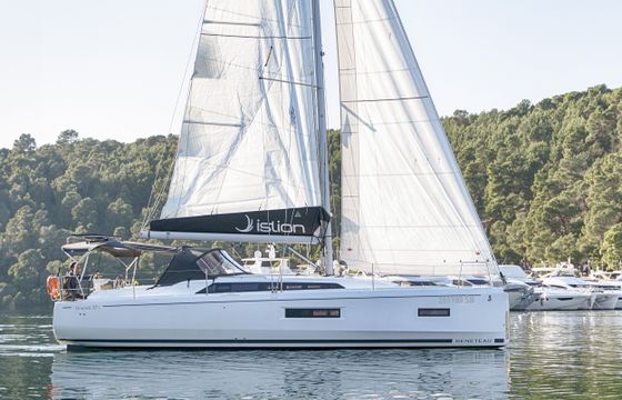 Beneteau Oceanis 37.1