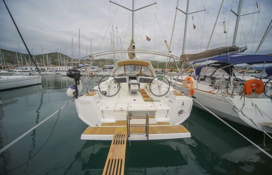 Beneteau Oceanis 48
