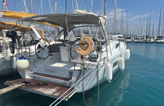 Beneteau Oceanis 40.1