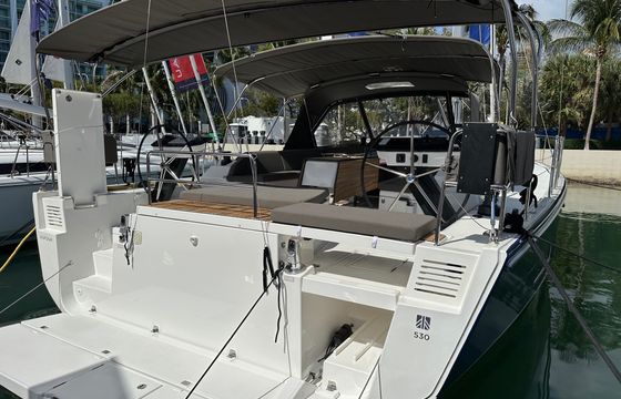 Dufour Yachts Dufour 530