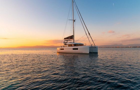 Lagoon 40