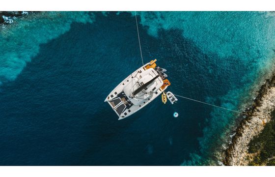 Lagoon 51