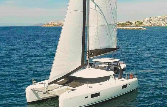 Lagoon 42 (4+1)