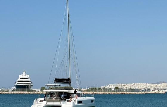 Lagoon 43