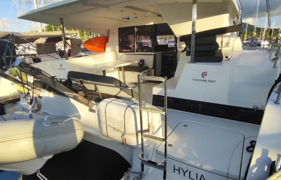 Fountaine Pajot Lucia 40
