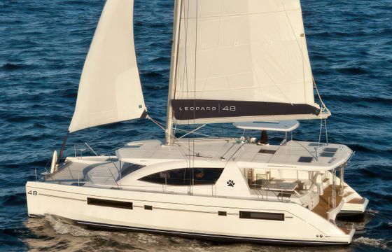 Leopard Catamarans Leopard 48 A/c & Gen