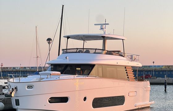 Azimut Yachts Azimut Magellano 66