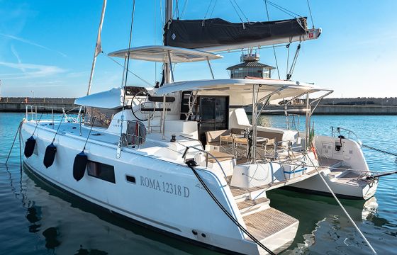 Lagoon 42